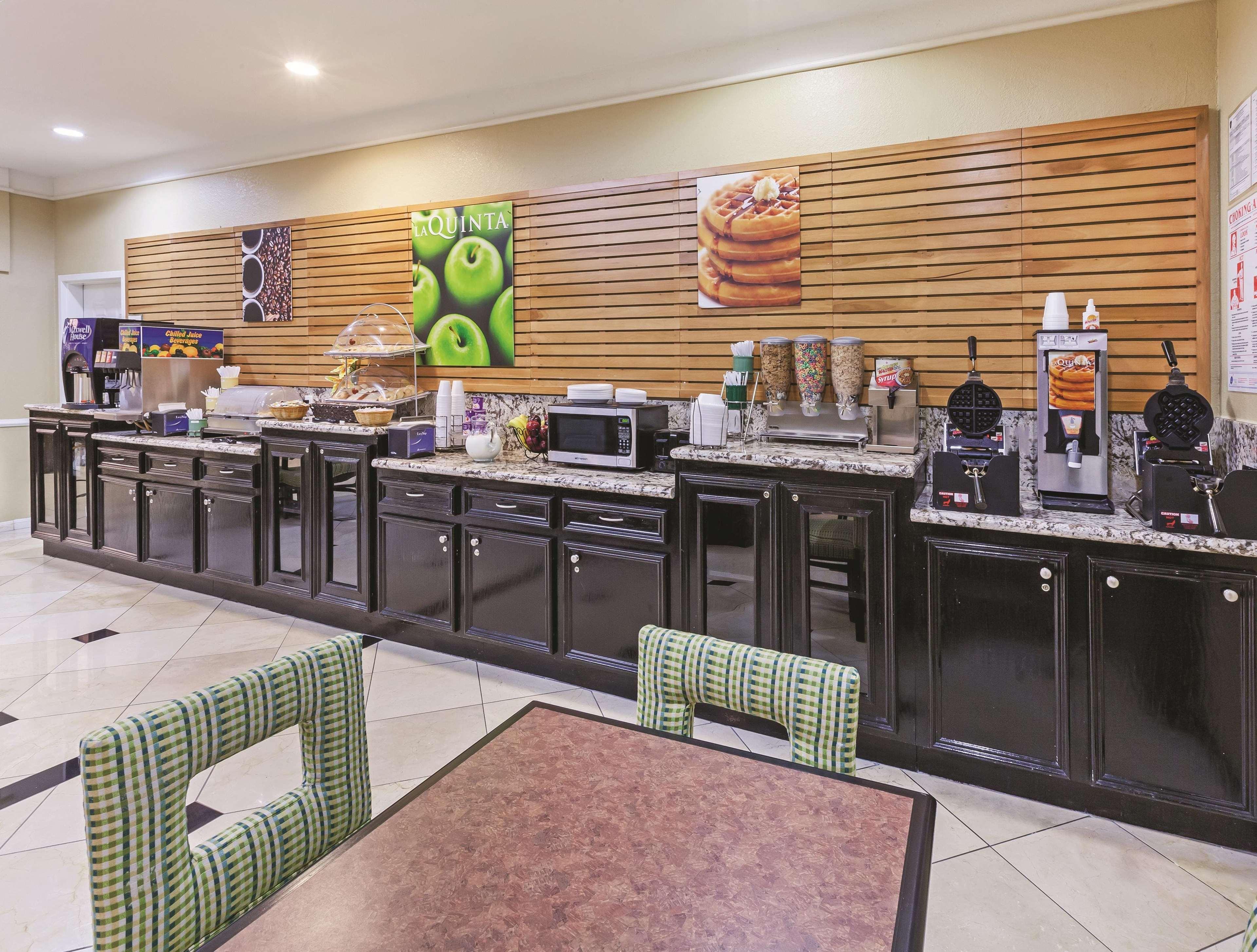 La Quinta By Wyndham Pearland Hotel Kültér fotó